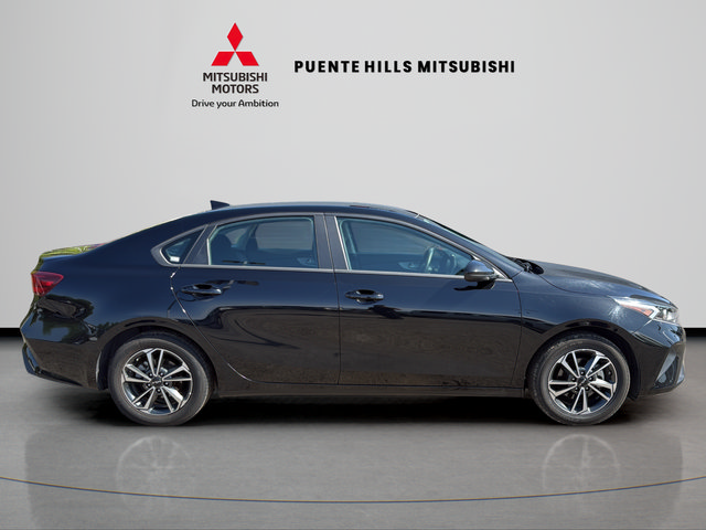 Used 2024 Kia Forte LXS FWD image 4