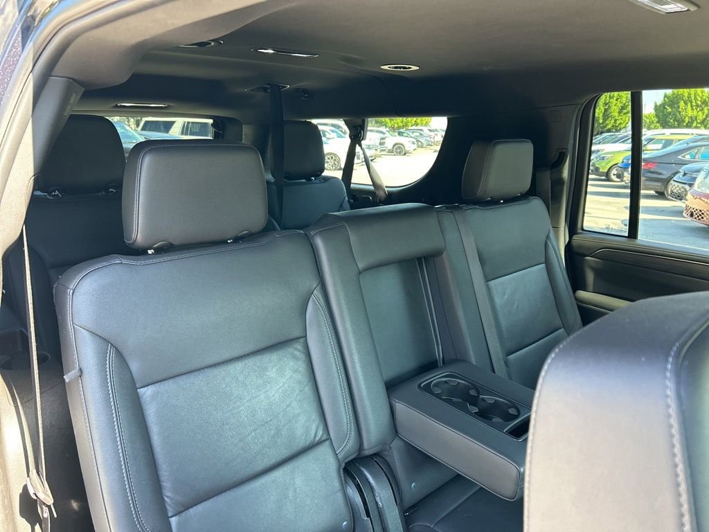 Used 2023 Chevrolet Suburban LT image 41