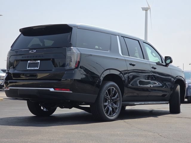 New 2026 Chevrolet Suburban LT w/ Comfort Package AWD/4WD image 17