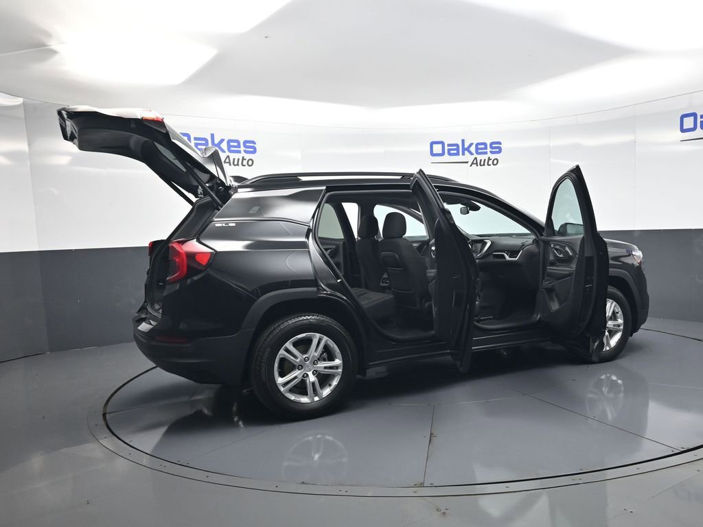 Used 2023 GMC Terrain SLE w/ Driver Convenience Package AWD/4WD image 55