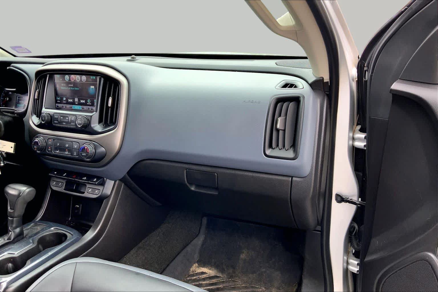 Used 2016 Chevrolet Colorado Z71 AWD/4WD image 19