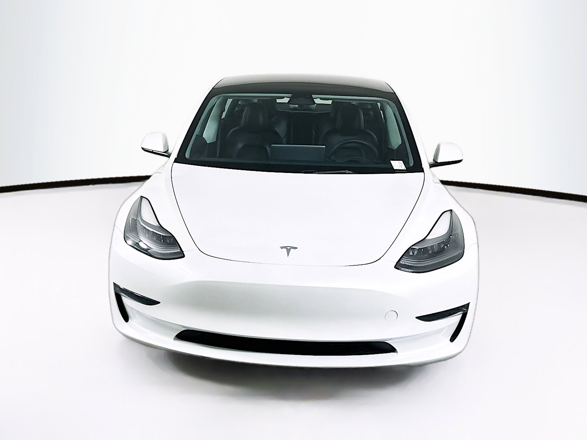 Used 2023 Tesla Model 3 Standard Range RWD image 2
