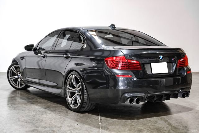 Used 2015 BMW M5 image 12