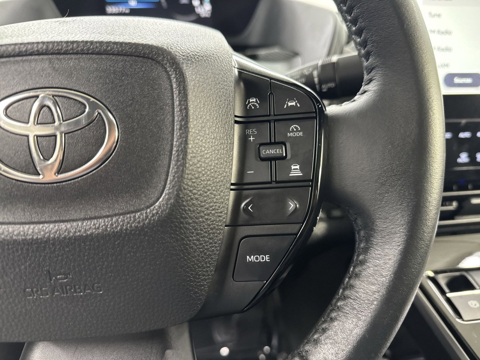 Used 2023 Toyota bZ4X XLE image 37