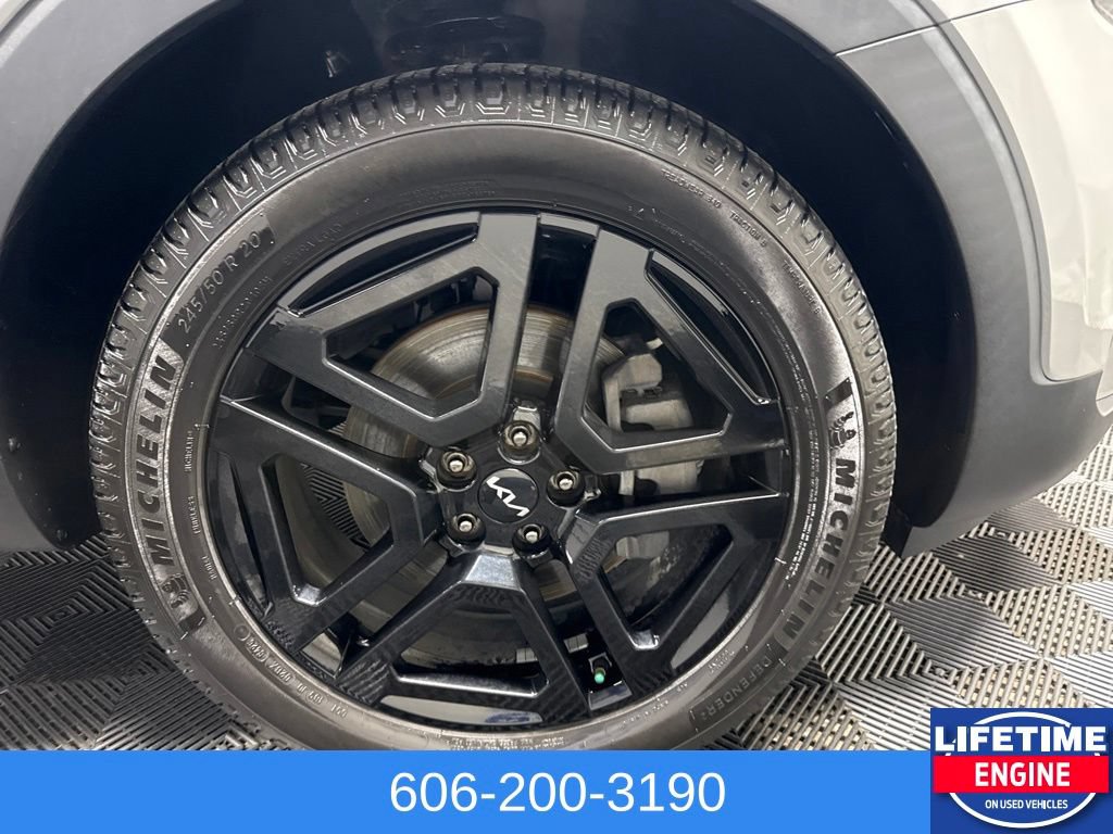Used 2023 Kia Telluride SX X-Line AWD/4WD image 6