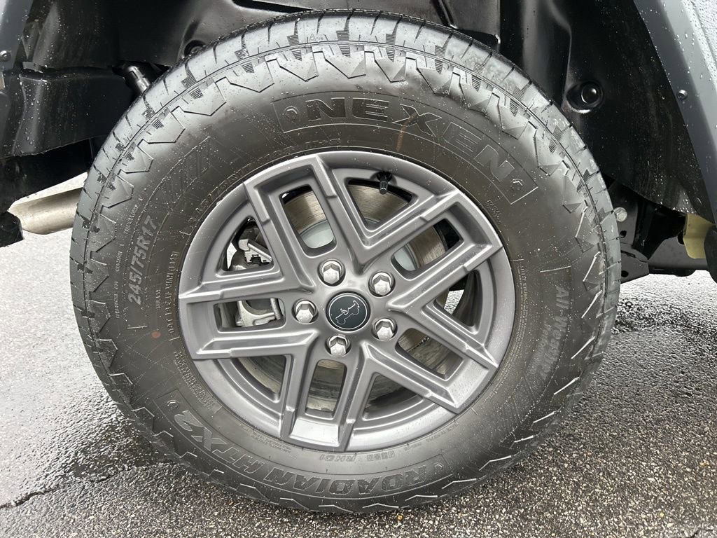 Used 2025 Jeep Wrangler Sport S image 34
