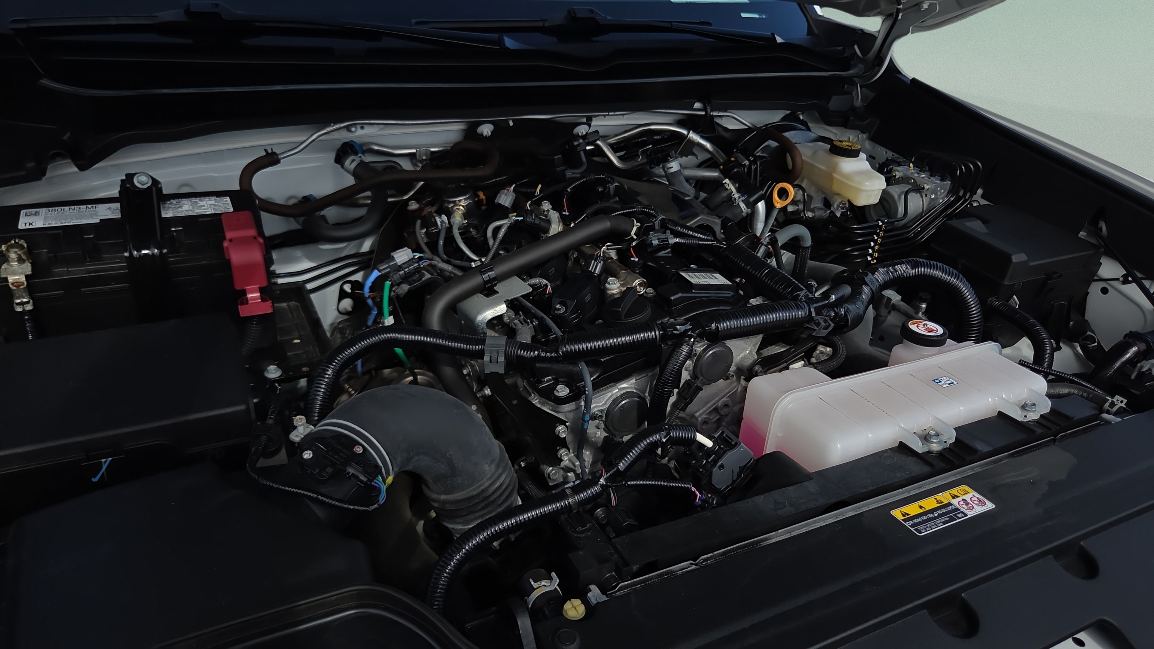 Used 2024 Toyota Tacoma SR RWD image 21