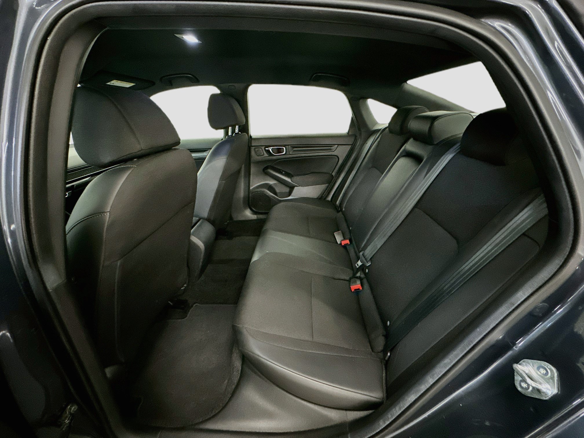 Used 2025 Honda Civic Sport image 28