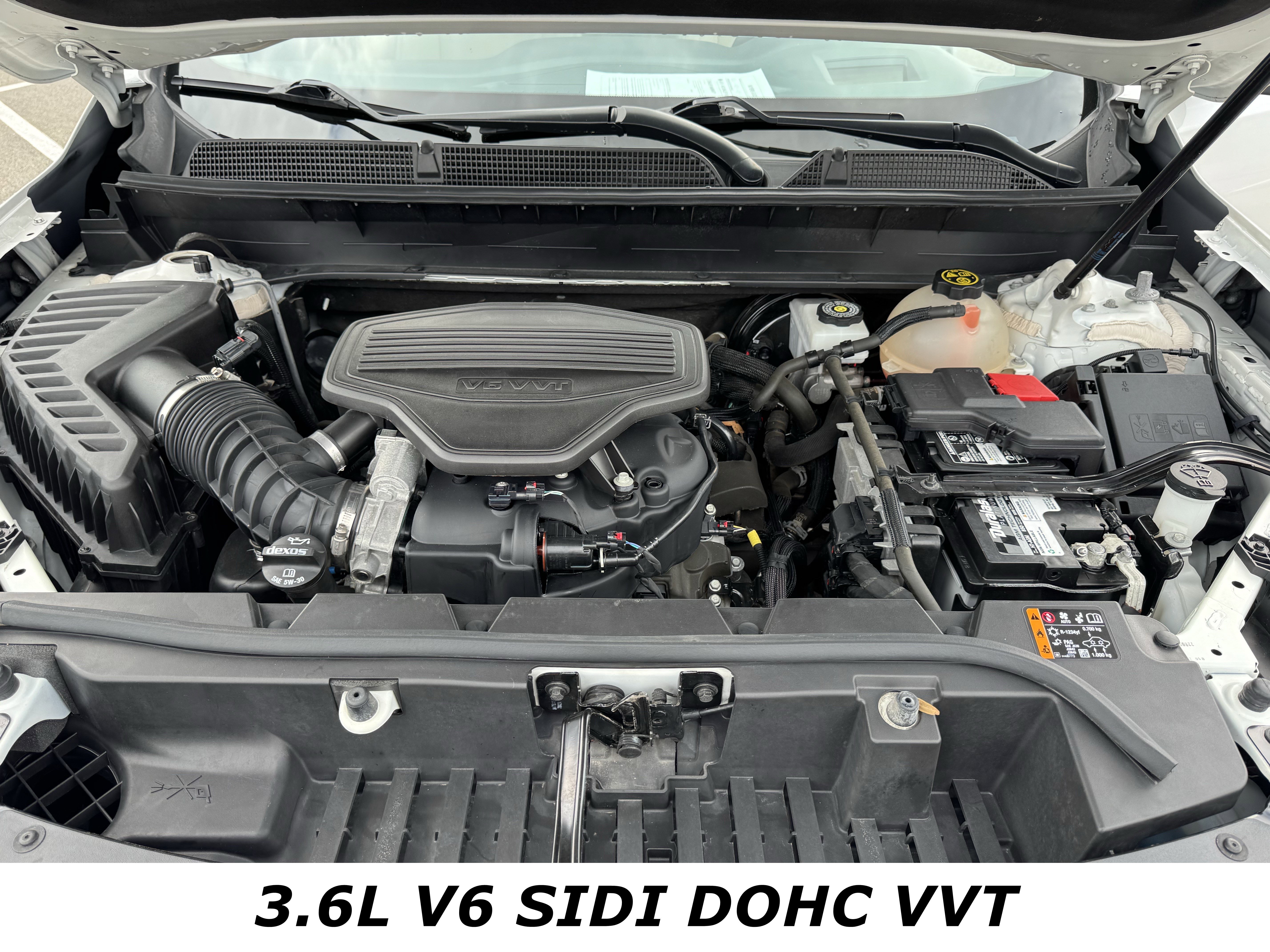 Used 2020 GMC Acadia Denali w/ Technology Package image 12