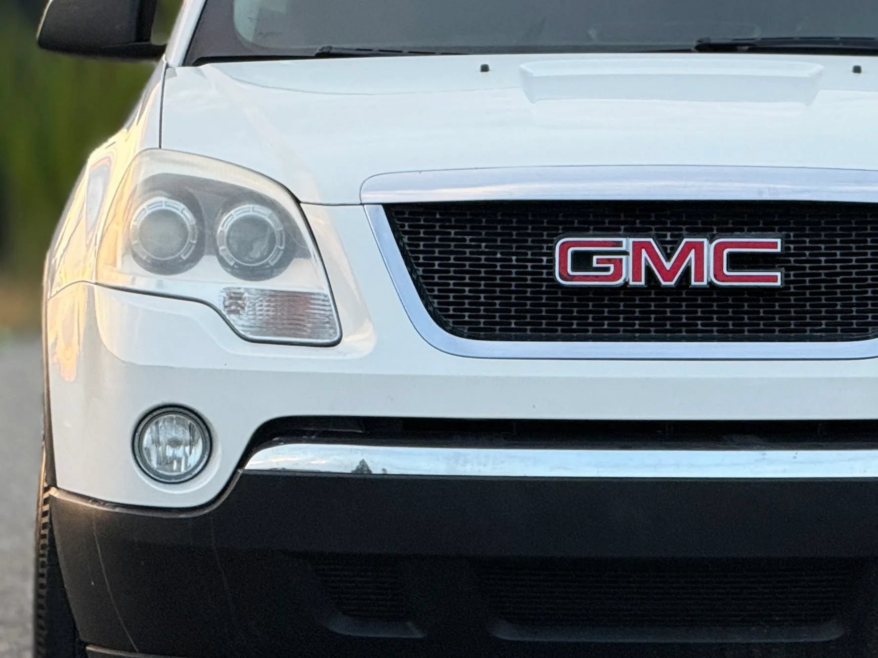Used 2012 GMC Acadia SLE AWD/4WD image 11