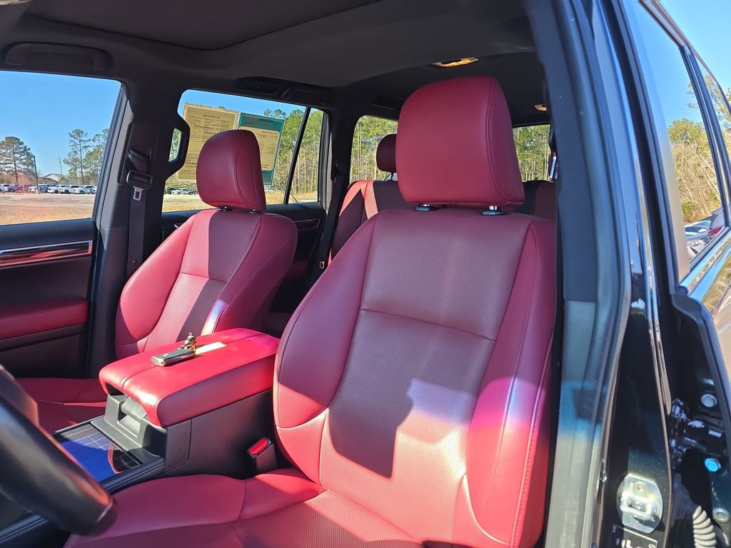Used 2023 Lexus GX 460 Premium w/ Premium Package image 19
