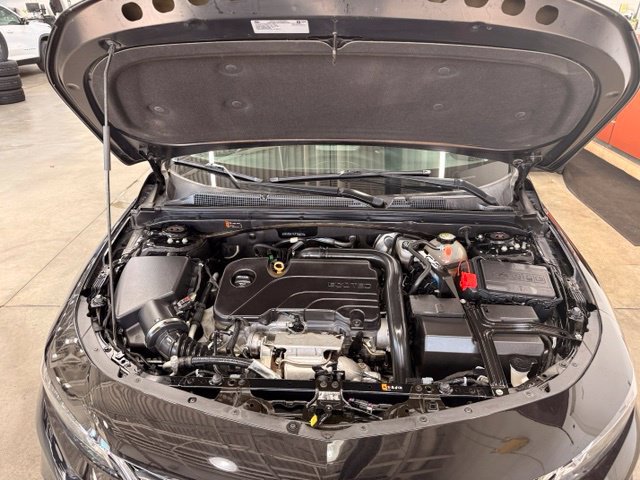 Used 2018 Chevrolet Malibu LT FWD image 26