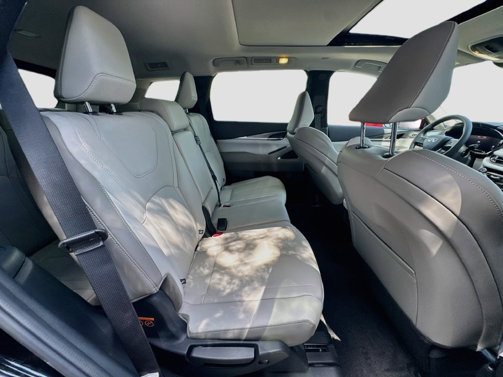 New 2027 INFINITI QX60 Luxe w/ Cargo Package FWD image 30
