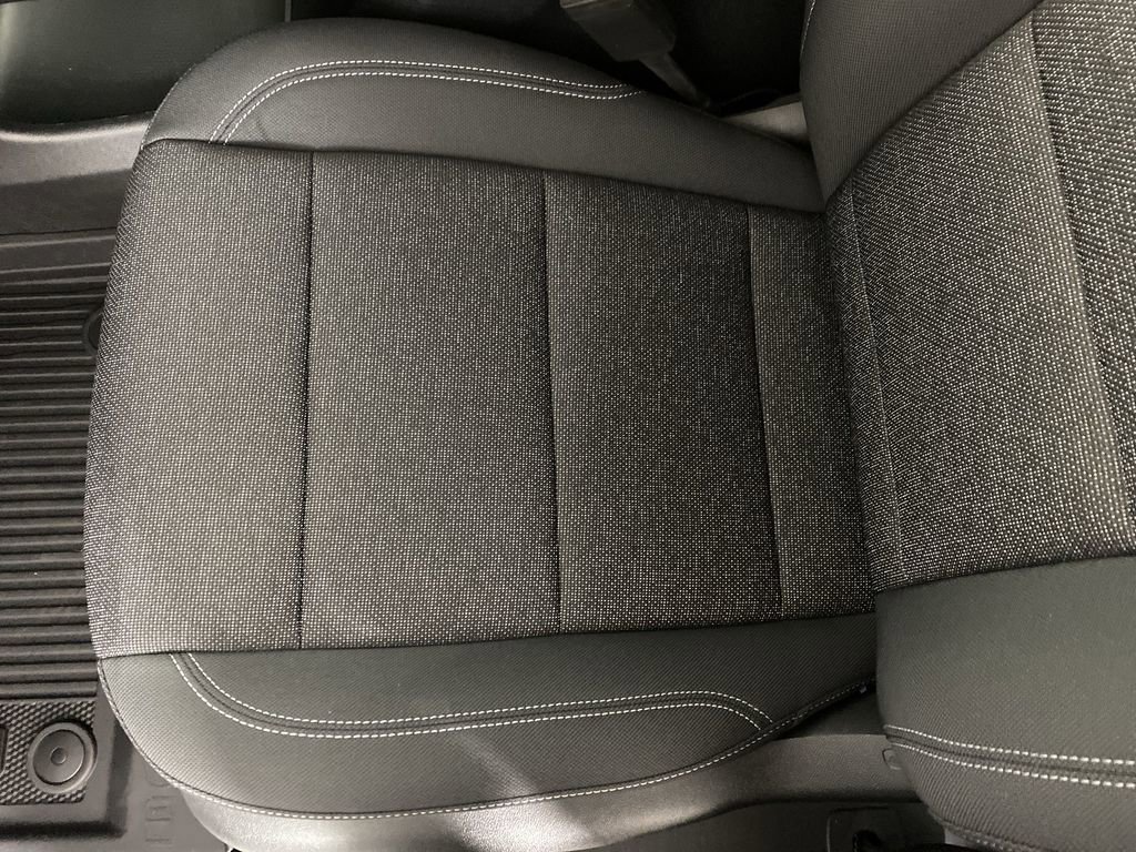 New 2026 Chevrolet Traverse LT w/ Midnight/Sport Edition image 21