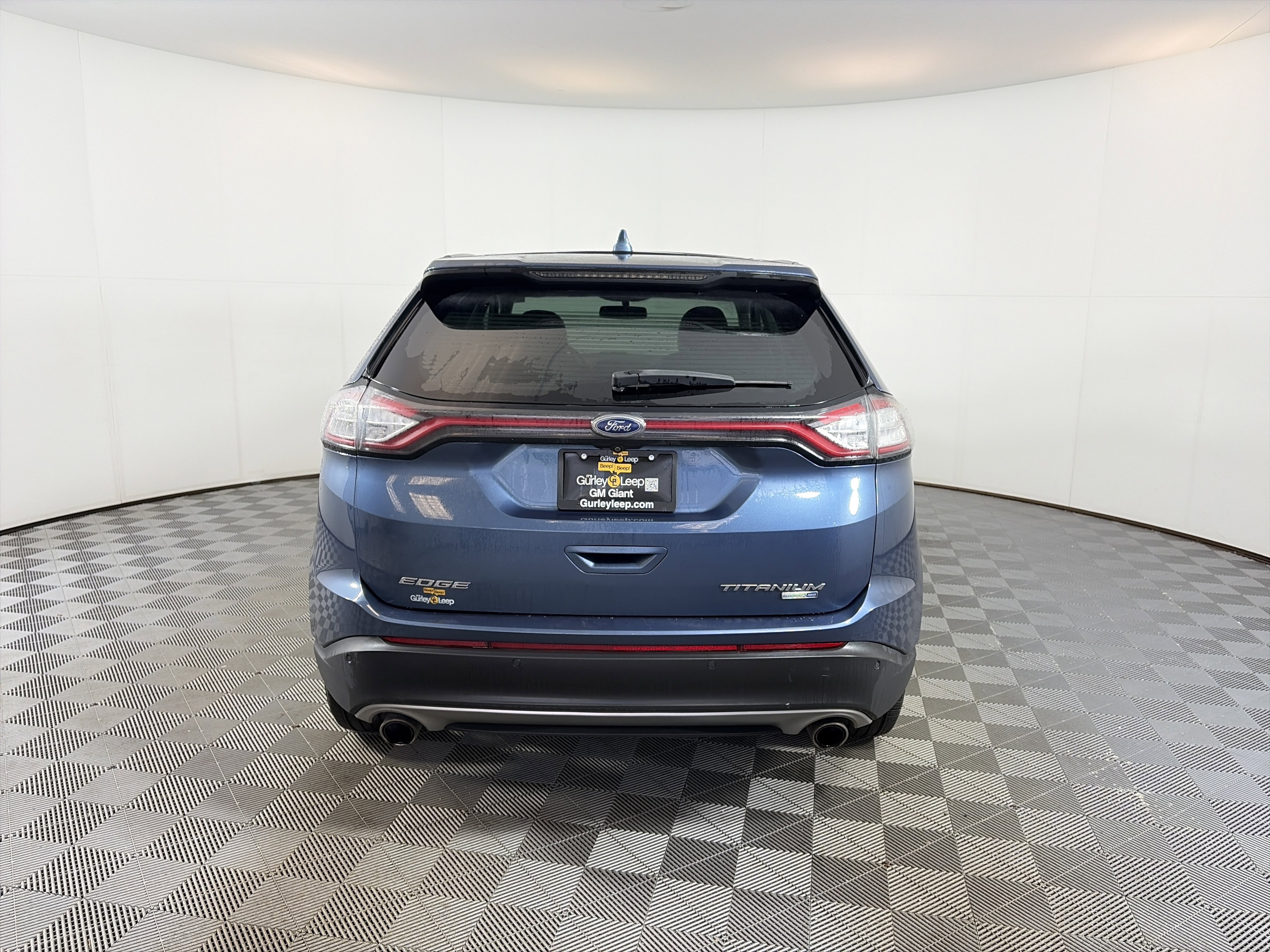 Used 2018 Ford Edge Titanium w/ Equipment Group 301A image 9