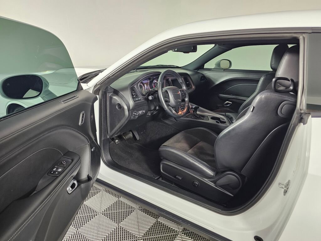 Used 2023 Dodge Challenger GT w/ Plus Package RWD image 16