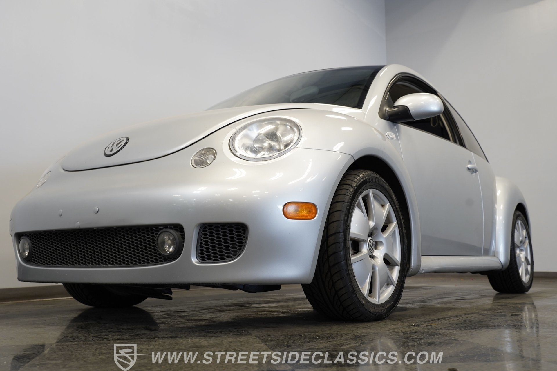 Used 2003 Volkswagen Beetle S FWD image 21