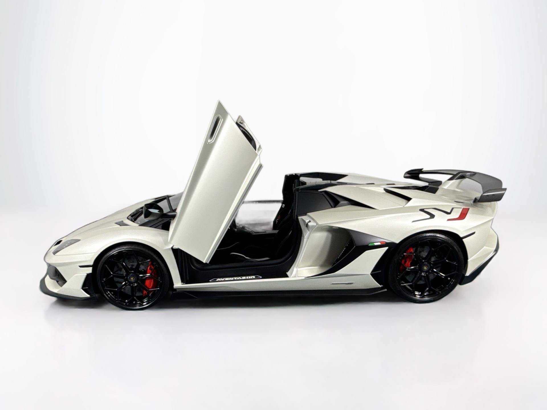 Used 2020 Lamborghini Aventador SVJ AWD/4WD image 79