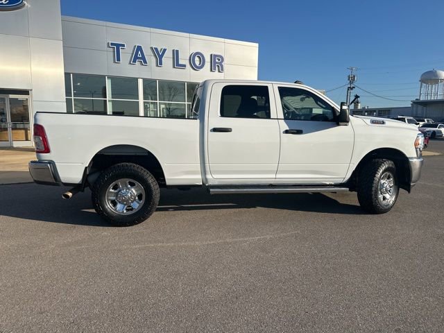 Used 2024 RAM 2500 Tradesman w/ Chrome Appearance Group AWD/4WD image 18