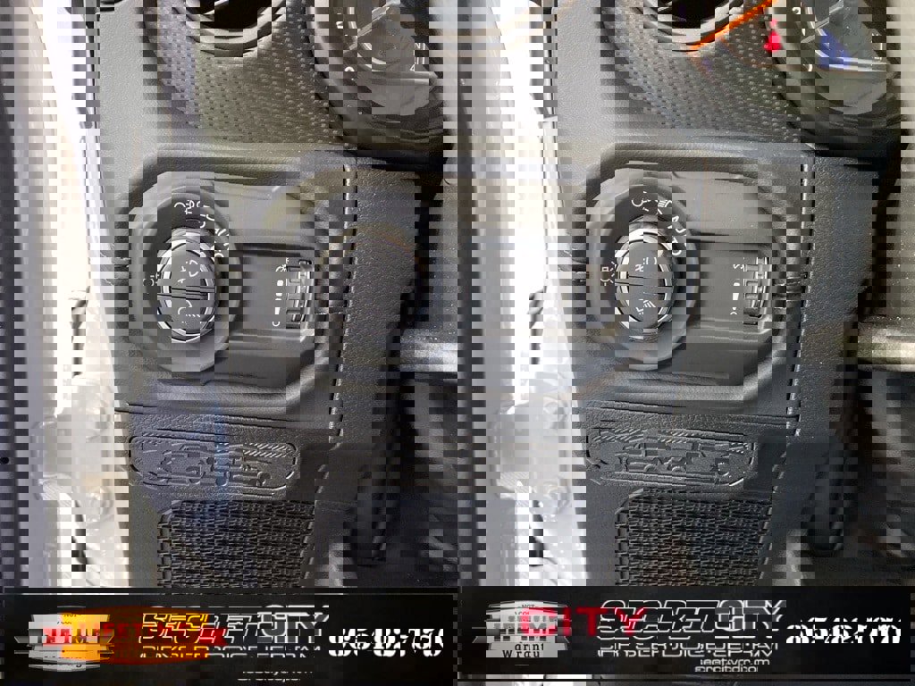 New 2026 Jeep Gladiator Mojave image 14