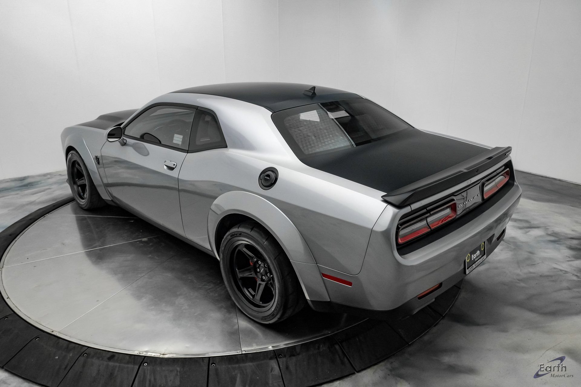 Used 2018 Dodge Challenger SRT Demon RWD image 13