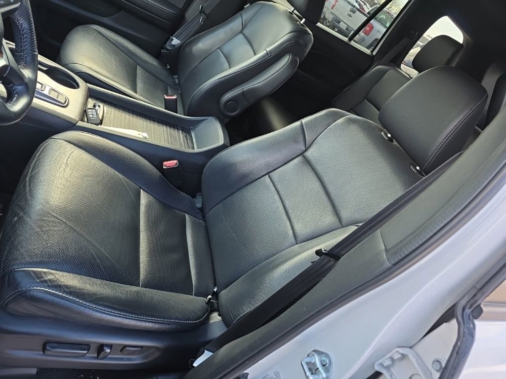 Certified 2023 Honda Passport EX-L image 10