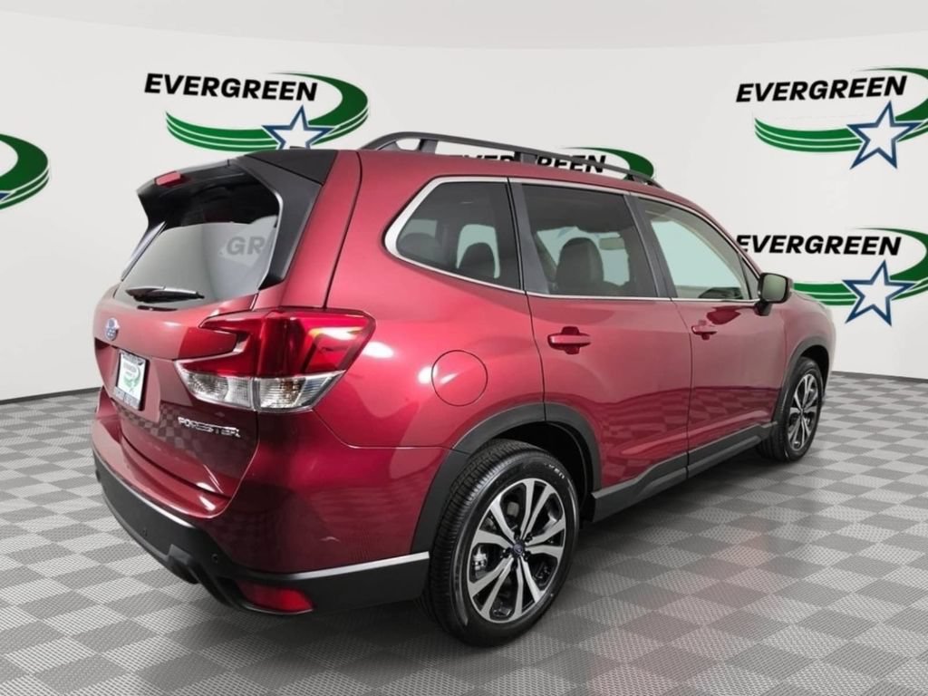 Used 2024 Subaru Forester Limited AWD/4WD image 5