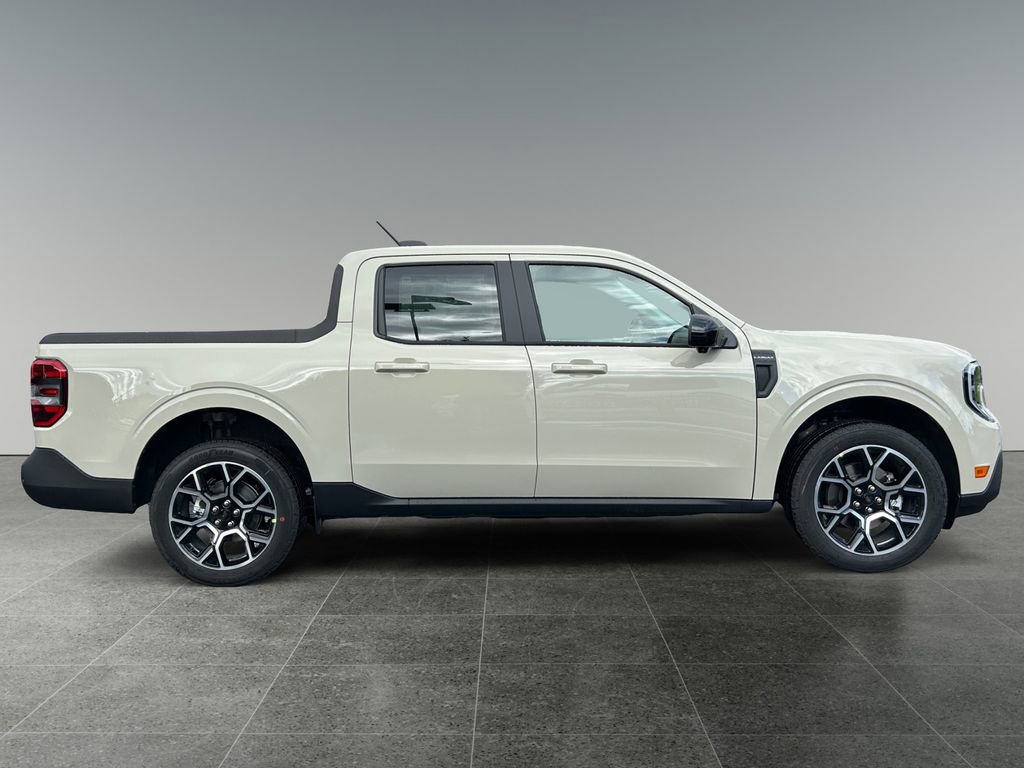 New 2025 Ford Maverick Lariat w/ 4K Tow Package image 8