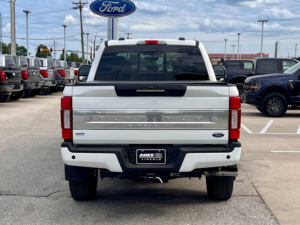 Used 2022 Ford F350 Platinum AWD/4WD image 5