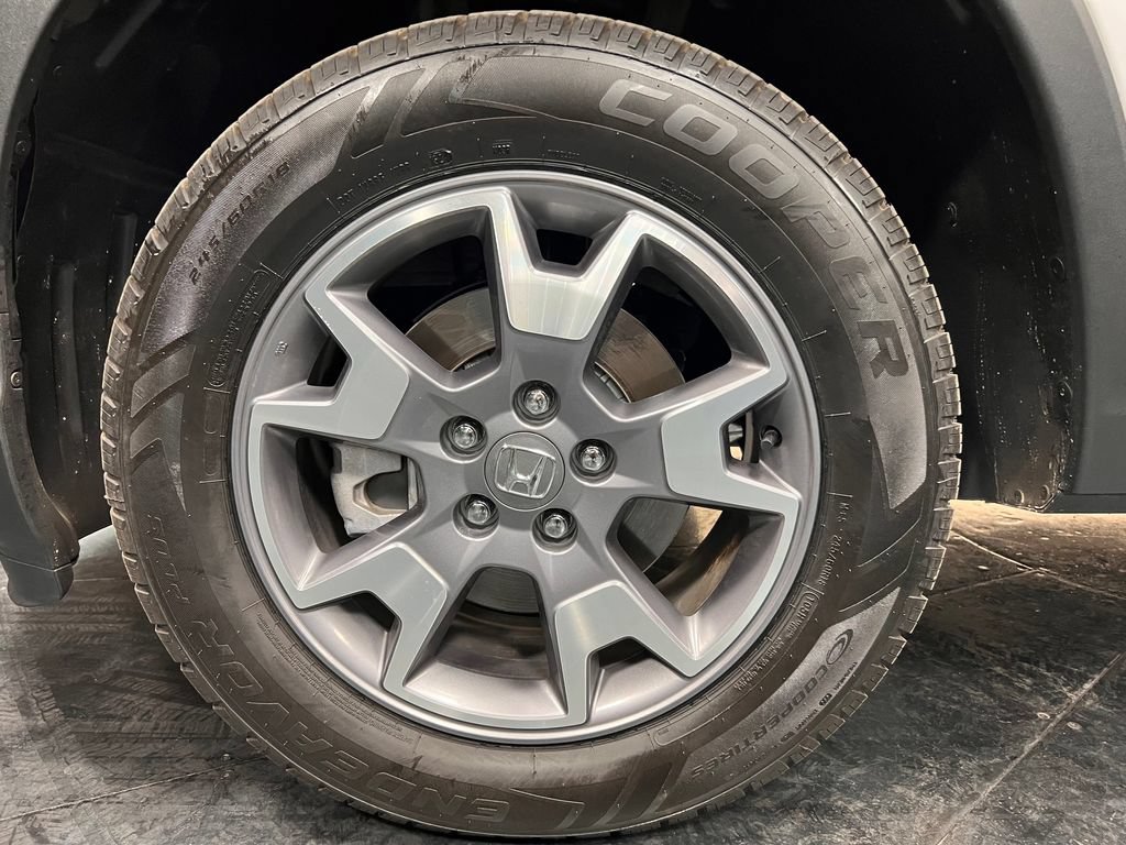 Used 2023 Honda Passport TrailSport image 32