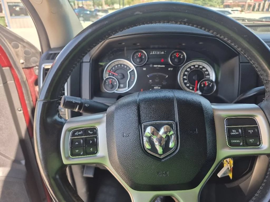 Used 2018 RAM 2500 Laramie w/ Sport Appearance Group AWD/4WD image 33