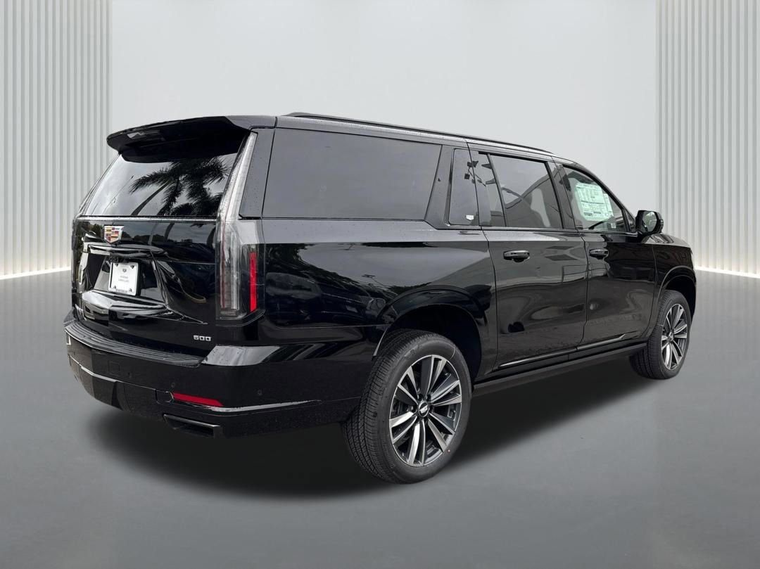 New 2026 Cadillac Escalade ESV Sport AWD/4WD image 5