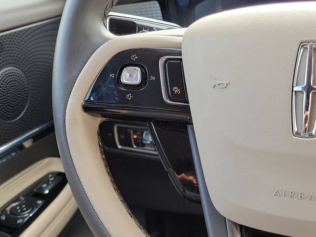 Certified 2024 Lincoln Corsair FWD image 20