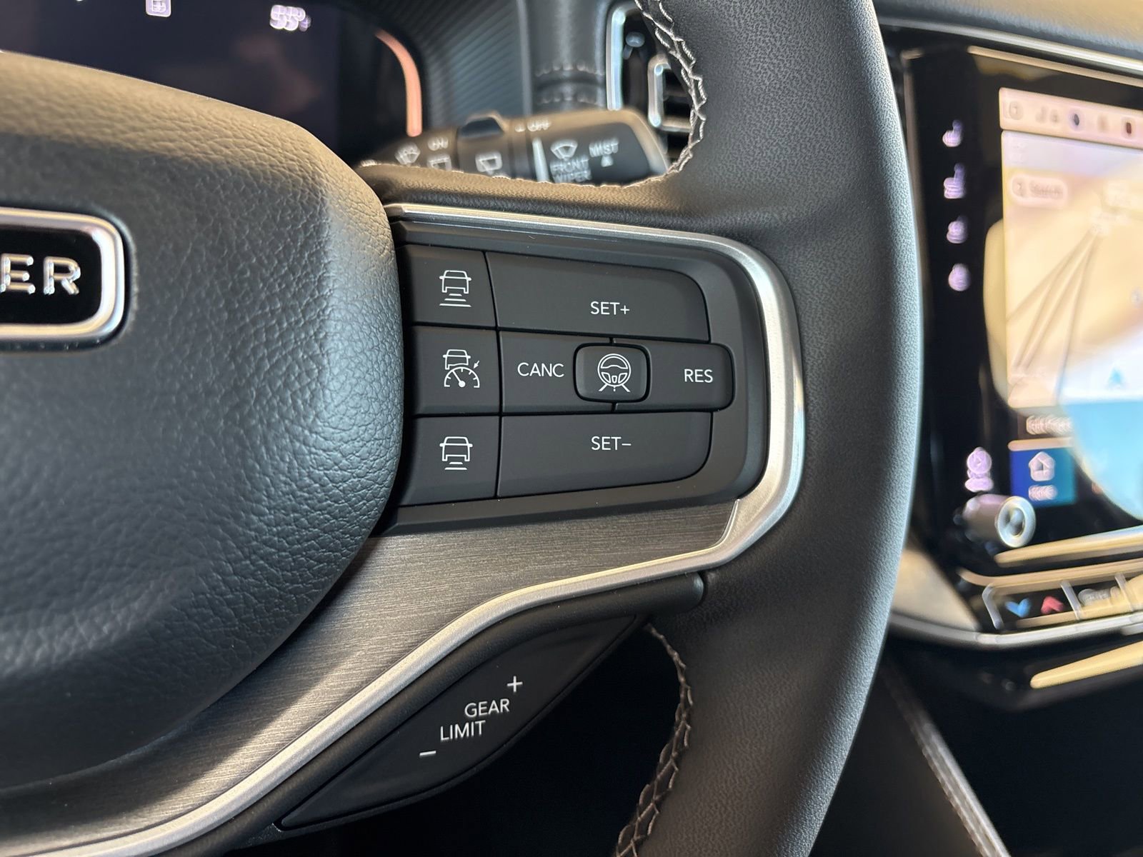 New 2026 Jeep Grand Wagoneer 4WD w/ Quick Order Packge 29V Upland image 37