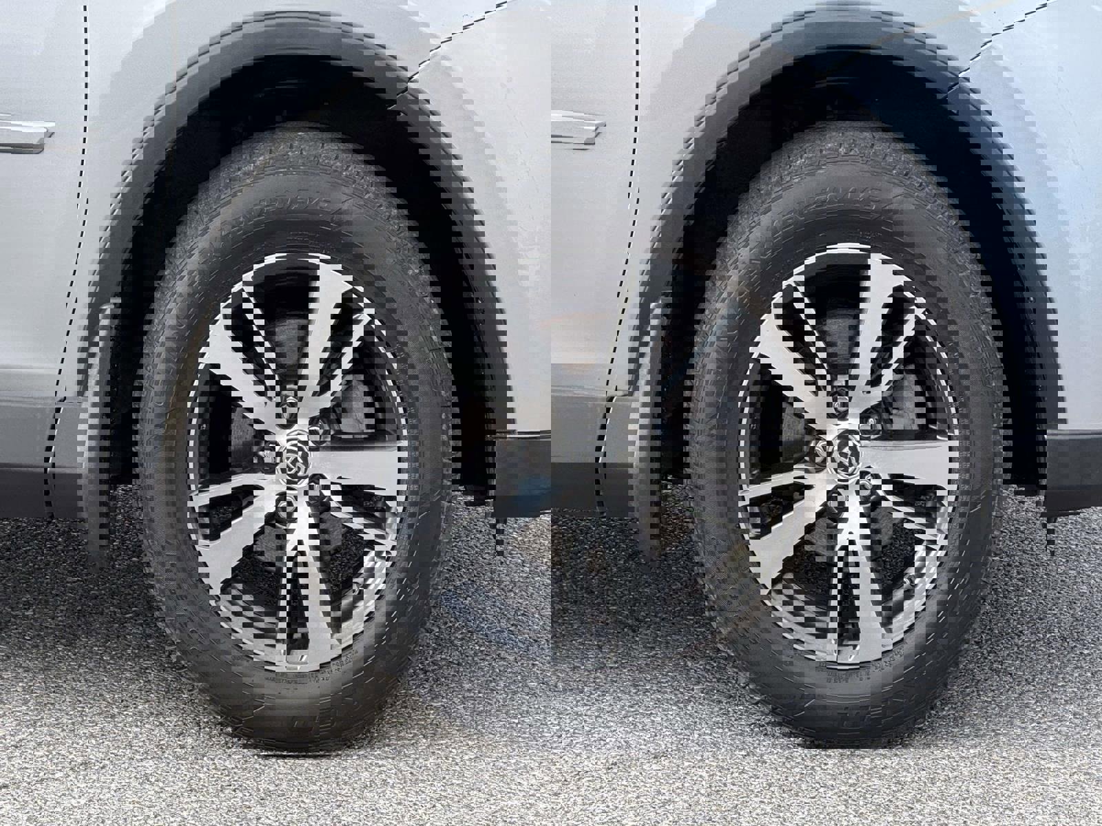 Used 2018 Toyota RAV4 Adventure image 7