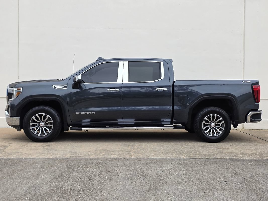 Used 2022 GMC Sierra 1500 SLT w/ SLT Premium Plus Package AWD/4WD image 2