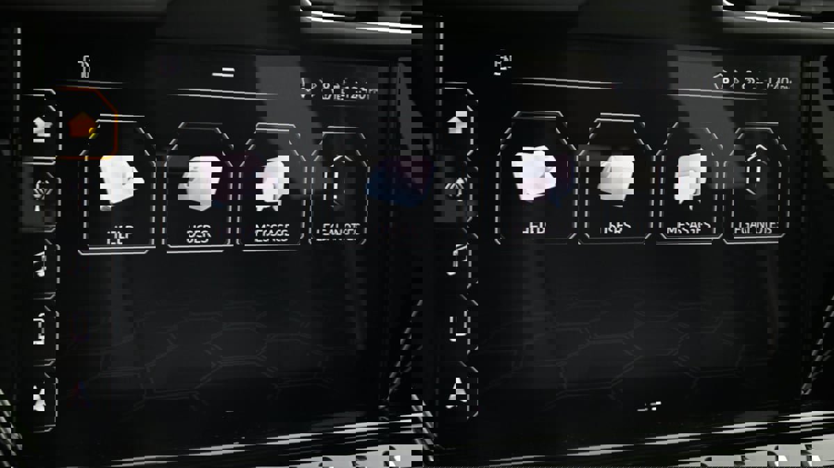 Used 2022 Lamborghini Urus image 39