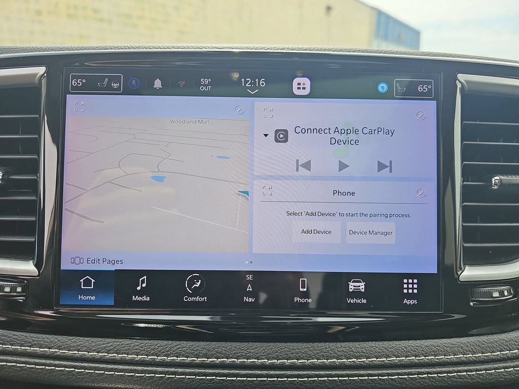 Used 2023 Chrysler Pacifica Limited FWD image 29