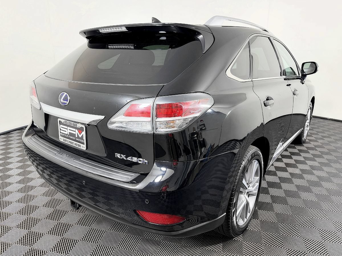 Used 2015 Lexus RX 450h AWD image 9