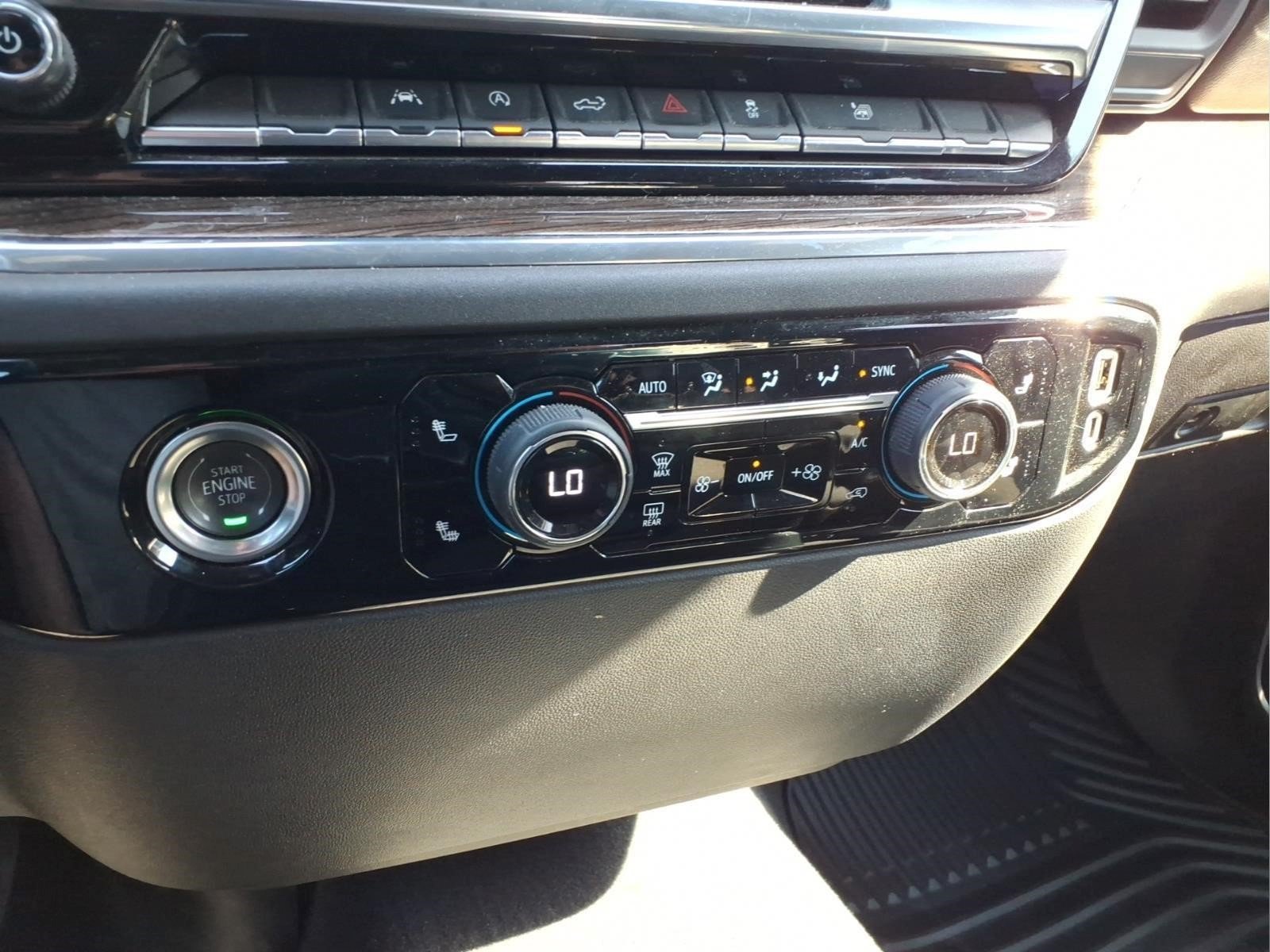 Certified 2024 Chevrolet Silverado 1500 LT AWD/4WD image 16