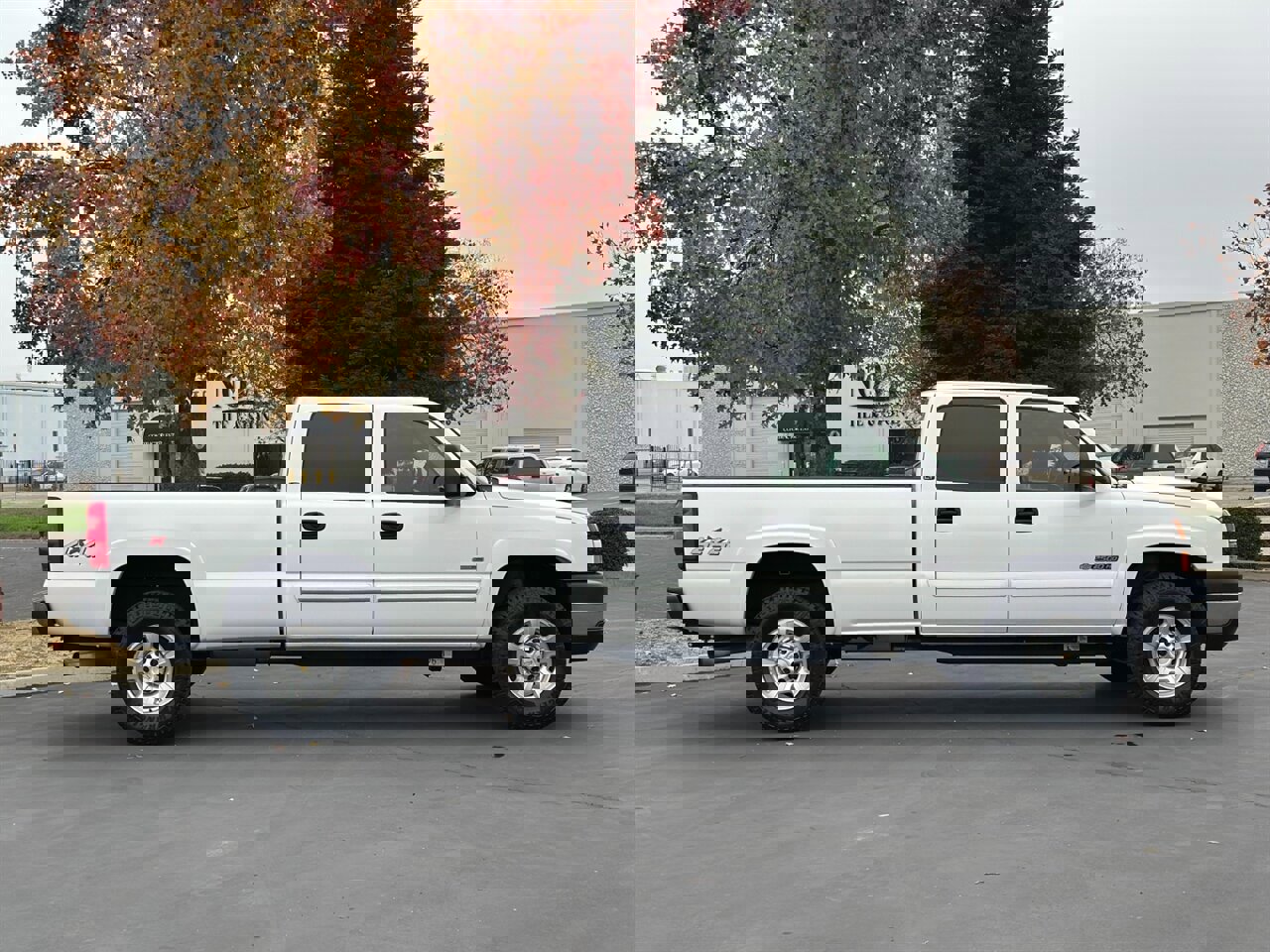 Used 2007 Chevrolet Silverado 2500 LT w/ Heavy-Duty Power Package image 5