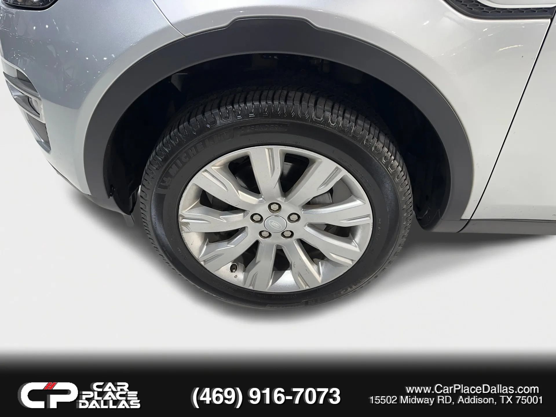 Used 2016 Land Rover Discovery Sport HSE Luxury AWD/4WD image 45