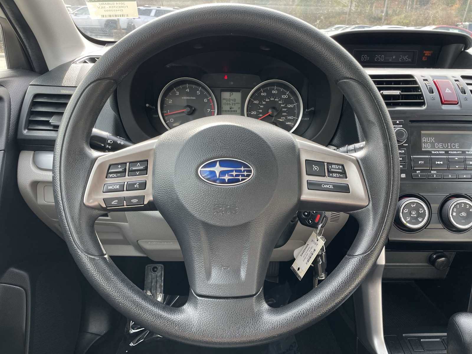 Used 2014 Subaru Forester 2.5i image 12