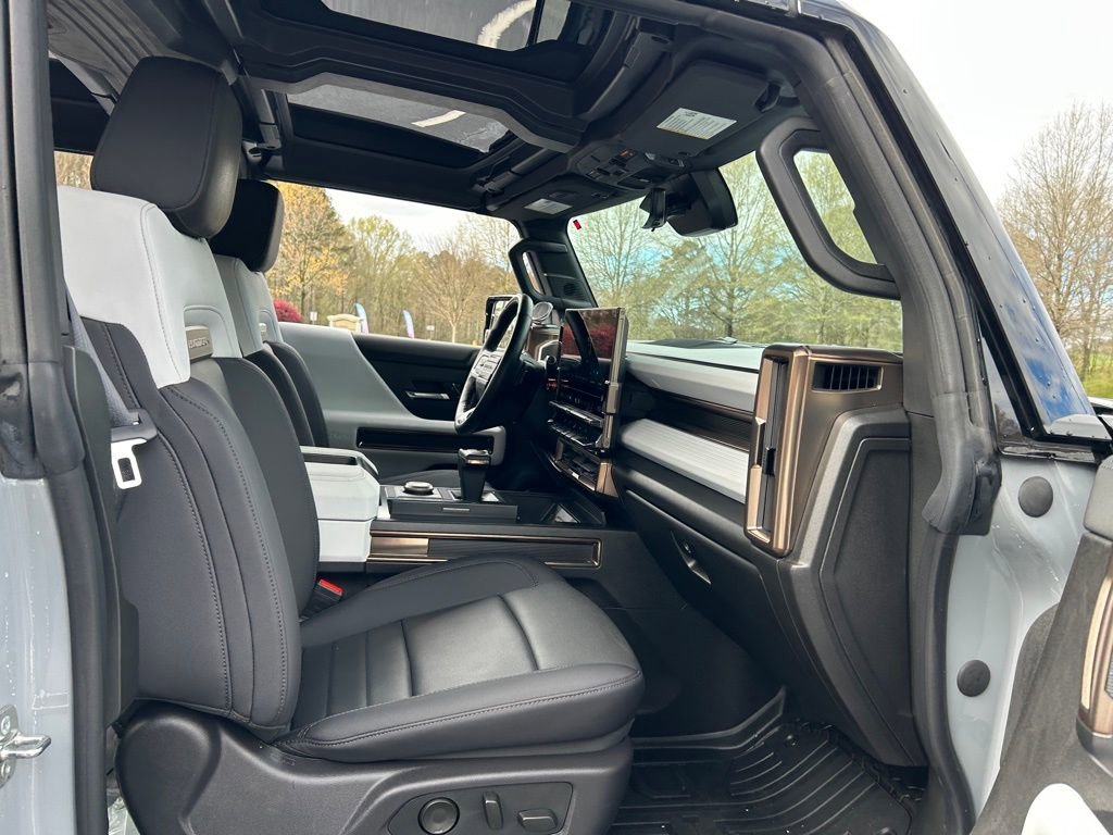 Used 2024 GMC Hummer EV 3X image 54