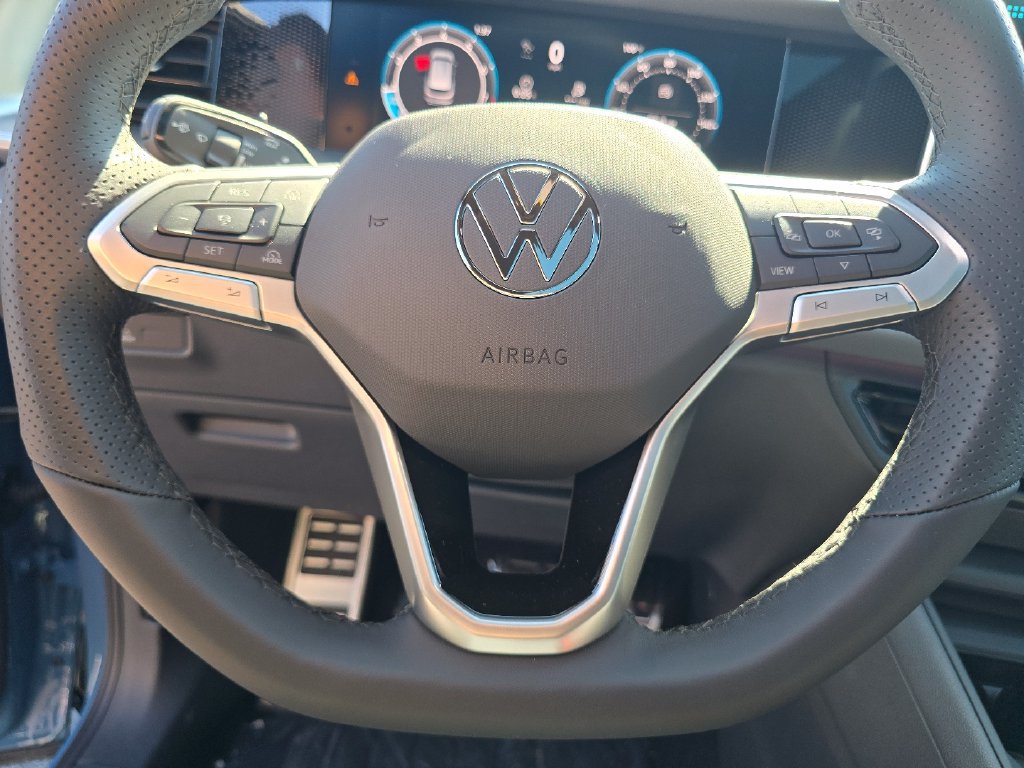 New 2026 Volkswagen Tiguan SE R-Line AWD/4WD image 21