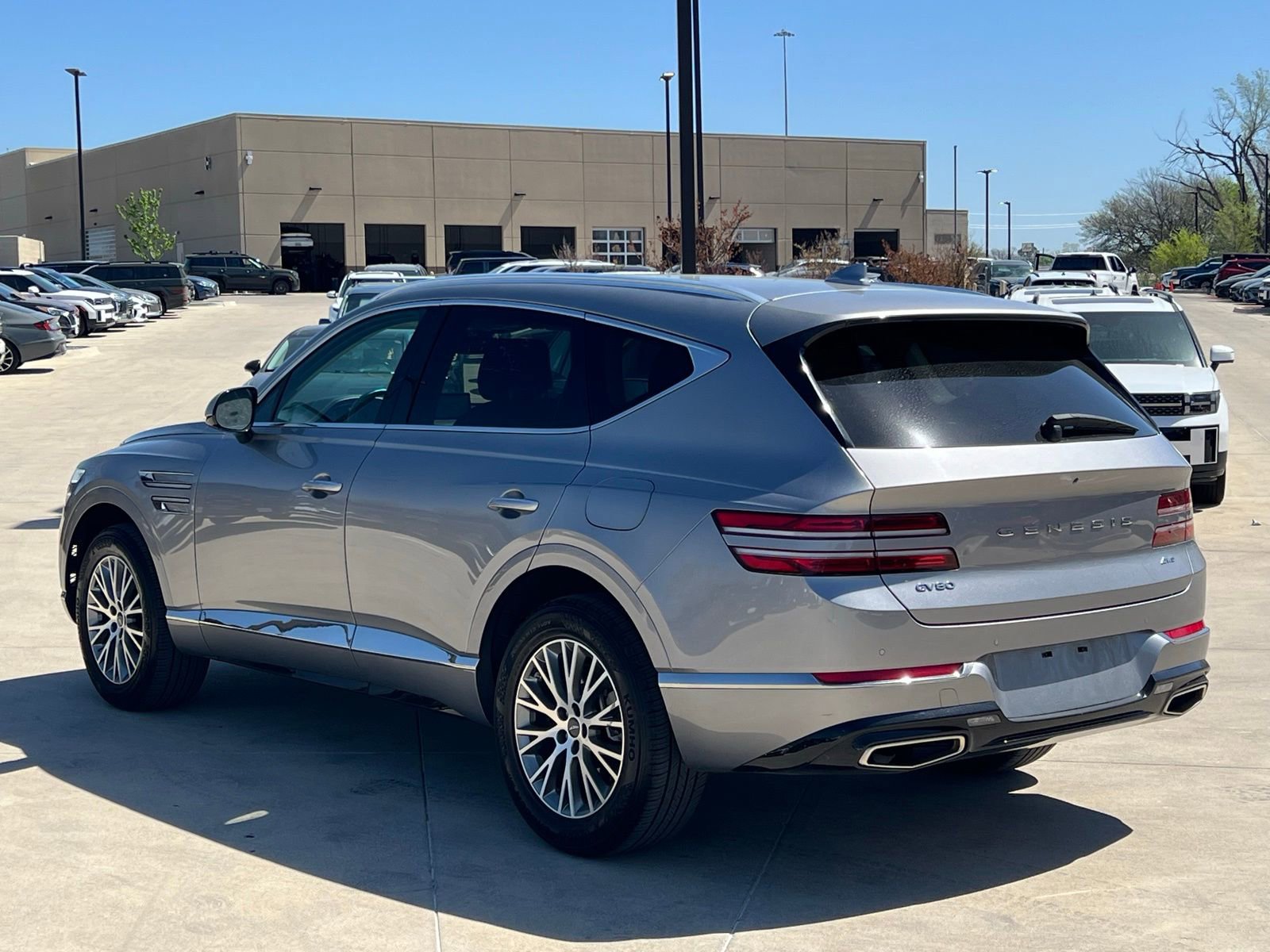 Used 2024 Genesis GV80 2.5T image 10