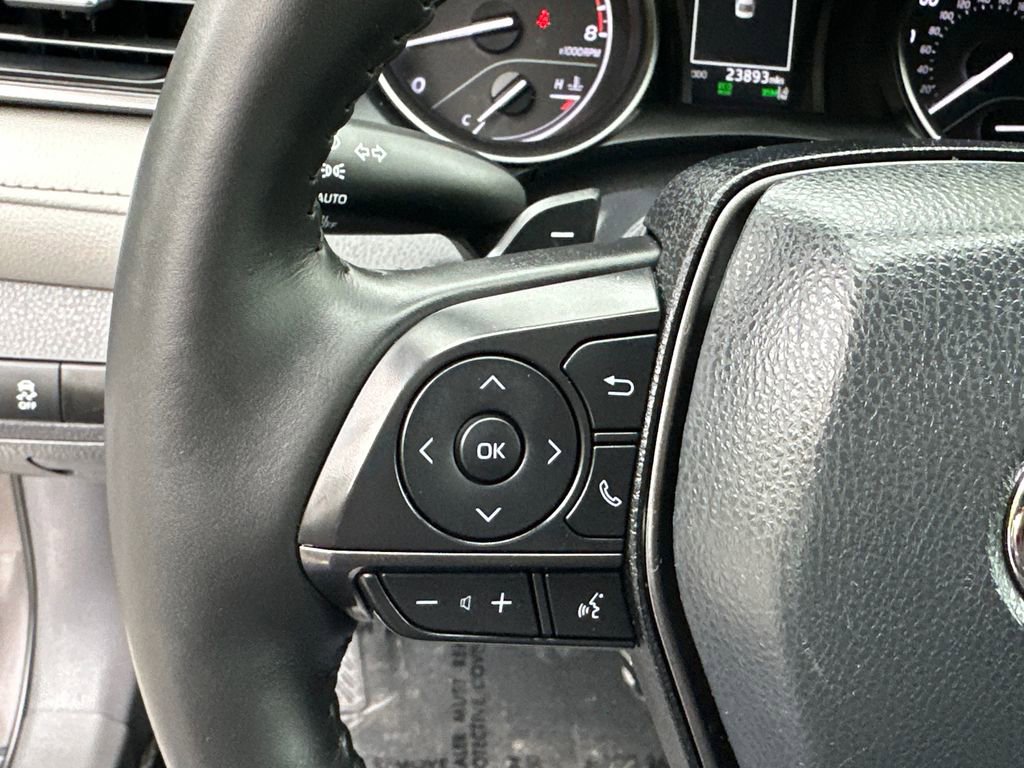 Used 2024 Toyota Camry SE w/ Cold Weather Package FWD image 21