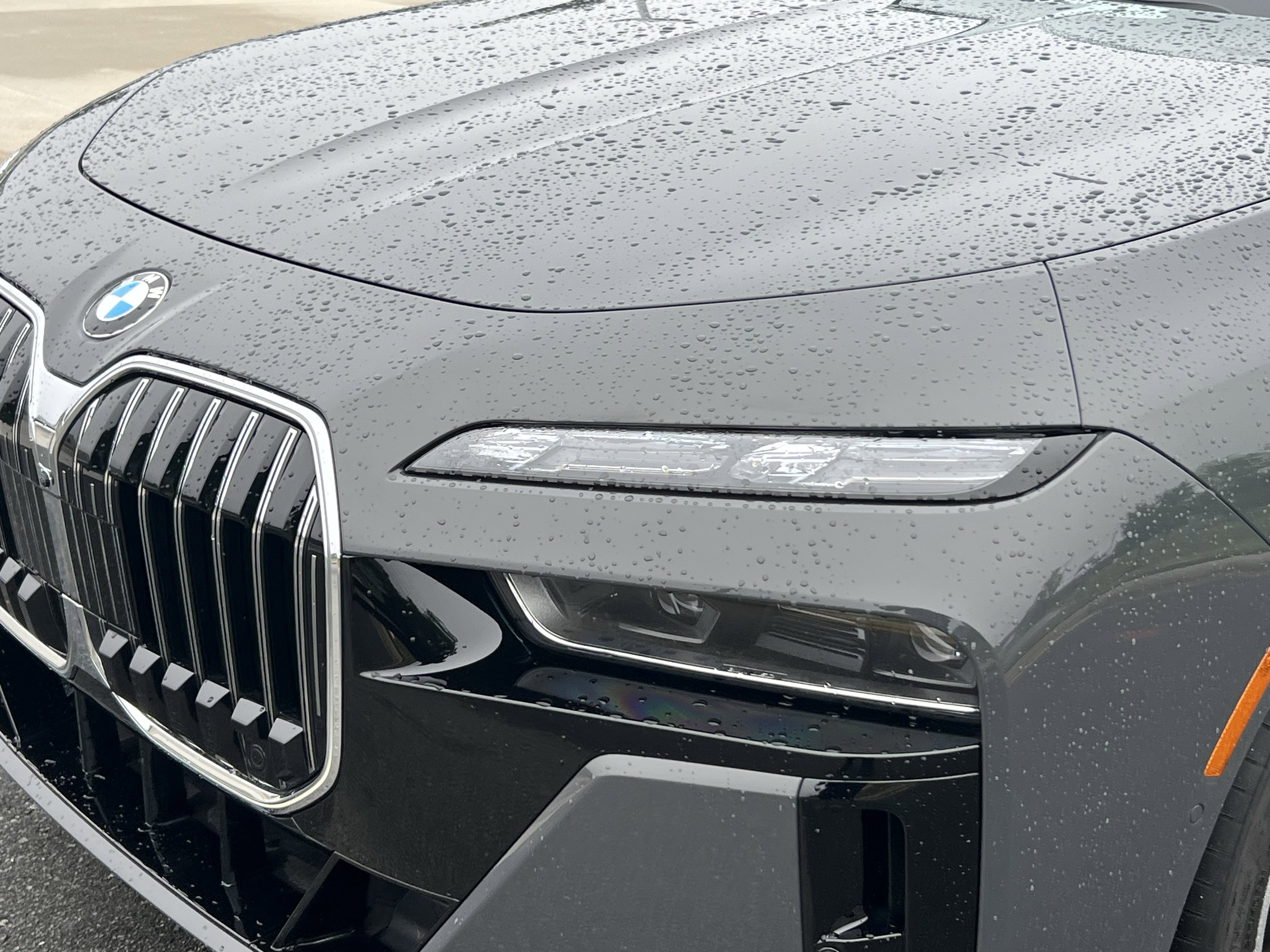 Used 2024 BMW 760i xDrive w/ Executive Package AWD/4WD image 12
