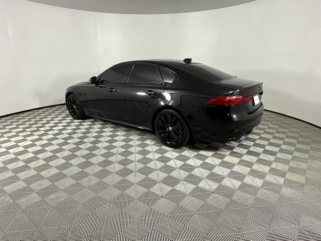 Used 2022 Jaguar XF R-Dynamic SE image 3