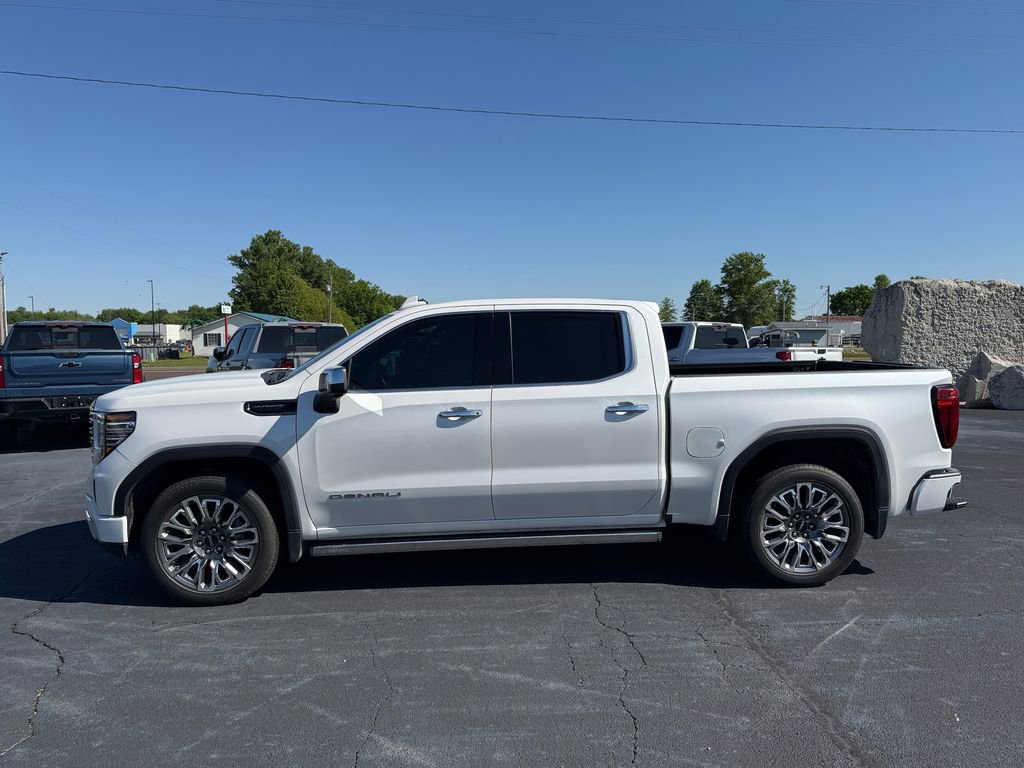 Used 2024 GMC Sierra 1500 Denali Ultimate AWD/4WD image 46